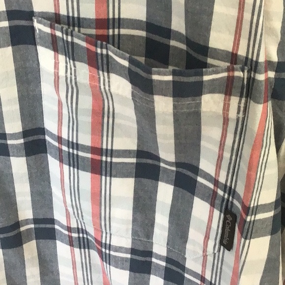 Columbia button down plaid shirt - Picture 3 of 5